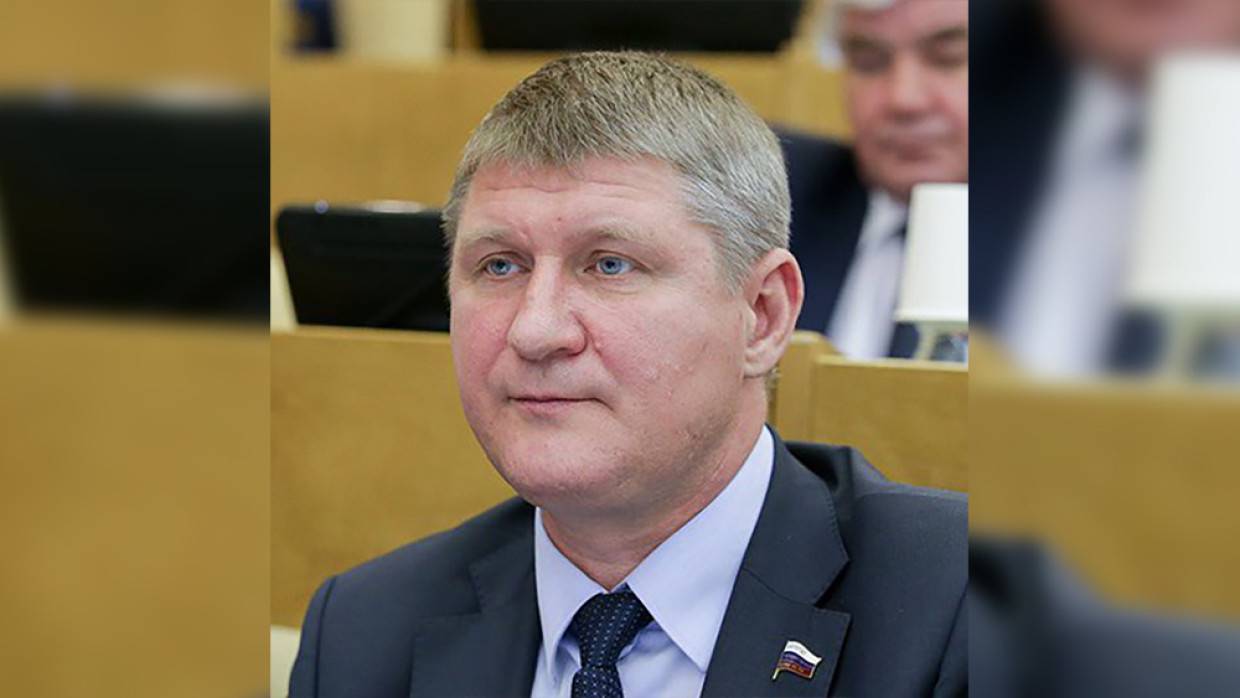 Депутат Шеремет заявил о невозможности пересмотра конвенции по Черному морю