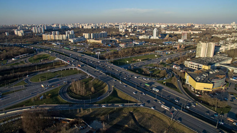 В подмосковных парках пройдут мероприятия в честь Дня России