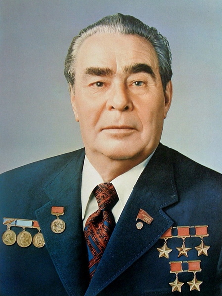 Леонид Брежнев: генсек с человеческими слабостями история