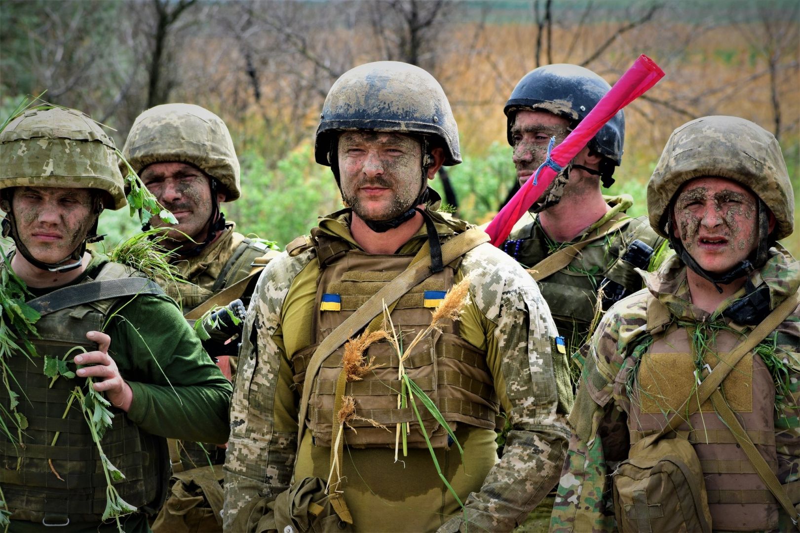 Военные группы украины. Солдаты армии Украины. Украинская армия. Солдаты России на Украине.