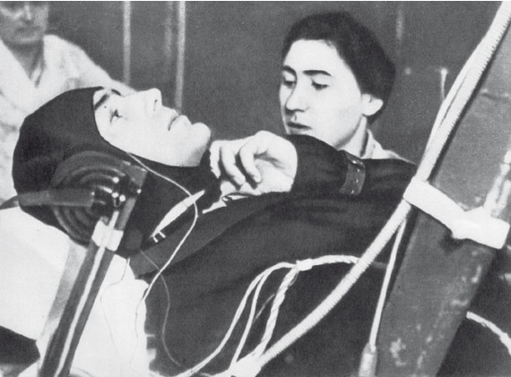 Космонавт номер ноль Космонавт номер ноль исптытатели,космос,СССР