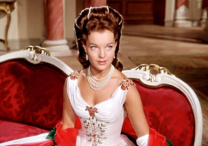 Короткий и яркий путь Роми Шнайдер: Что стало причиной раннего ухода одной из самых красивых кинозвезд ХХ в. Короткий и яркий путь Роми Шнайдер: Что стало причиной раннего ухода одной из самых красивых кинозвезд ХХ в. звезды,кино и тв,Роми Шнайдер