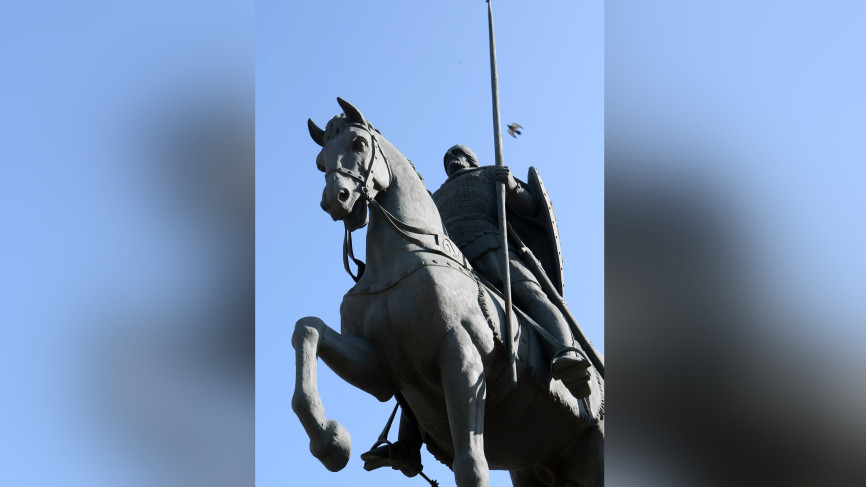 Большинство россиян поддержали установку памятника Невскому на Лубянке