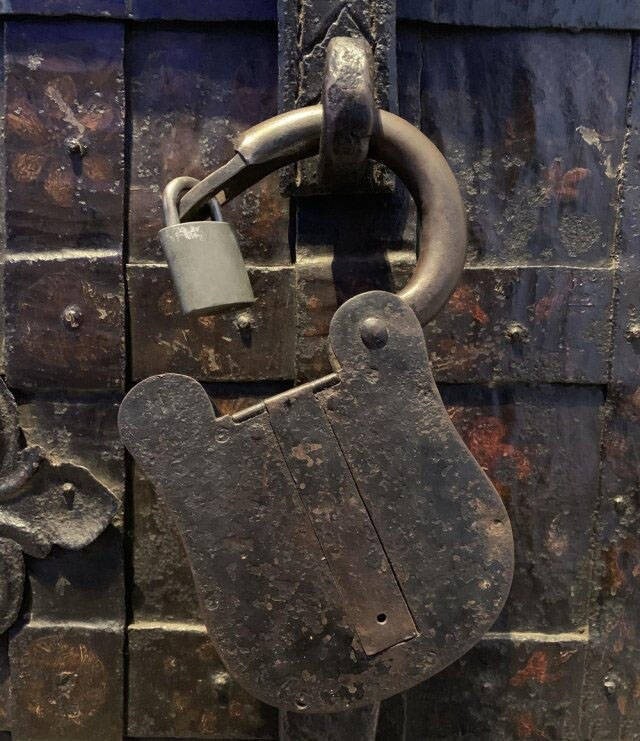 Тем временем в России… 