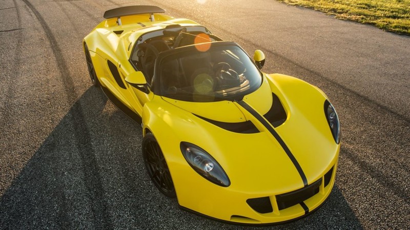 3. Hennessey Venom GT — 7,000 л V8 (GM), 2 турбины, бензиновый авто, двигатель, мощность, объем