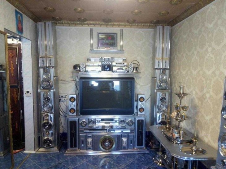 Самая странная квартира найдена в Красноярске Самая странная квартира найдена в Красноярске
