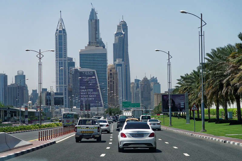 21 фотоснимок из Дубая, при виде которых глаза невольно округляются можно, автомобили, самый, Кстати, машины, много, В Дубае, тысяч, в мире, город, рекордов, очень, долларов, Гиннесса, повсюду, преступности, Dubai, Здесь, дорогие, устанавливаются