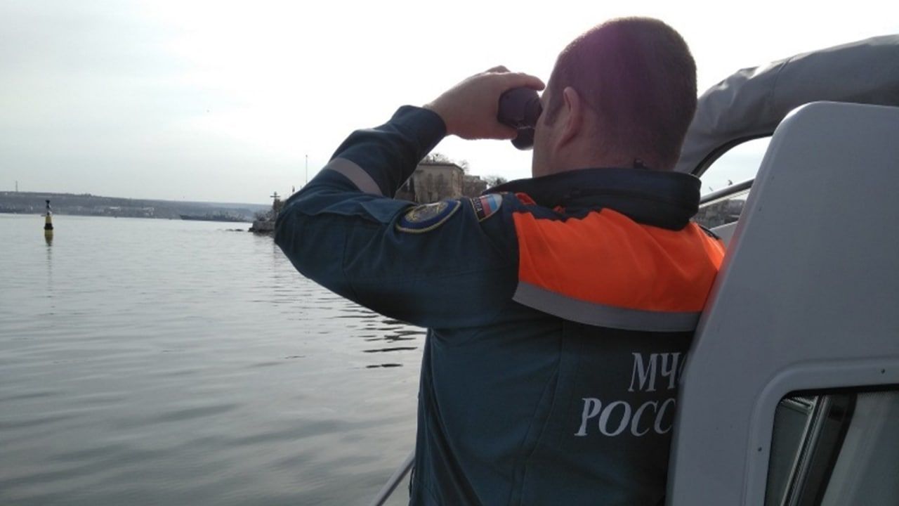 Трое рыбаков из Якутии перестали выходить на связь Происшествия