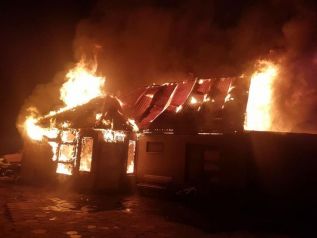 В Одессе сгорел дом