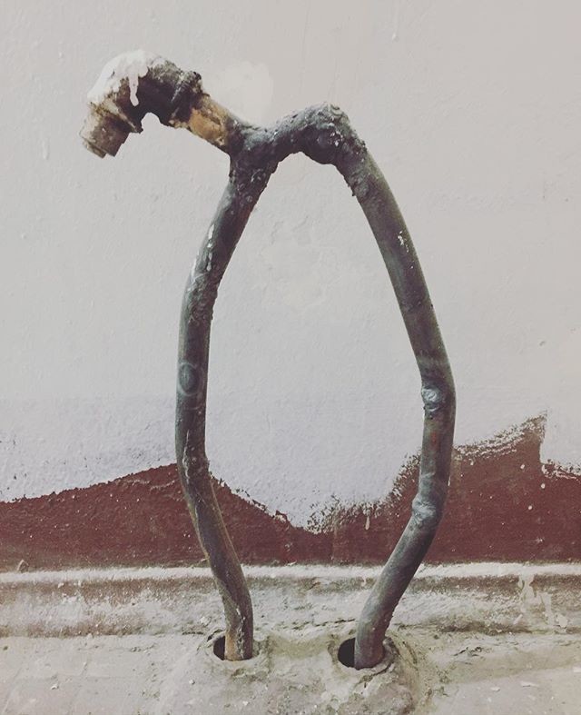 Сантехник өзінің қожайынына сиқырды