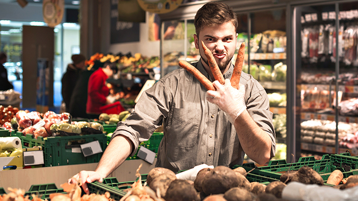 ПО САМЫЕ ПОМИДОРЫ: ПУТИН ПОТРЕБОВАЛ РАЗОБРАТЬСЯ С ДОРОГОВИЗНОЙ ОВОЩЕЙ