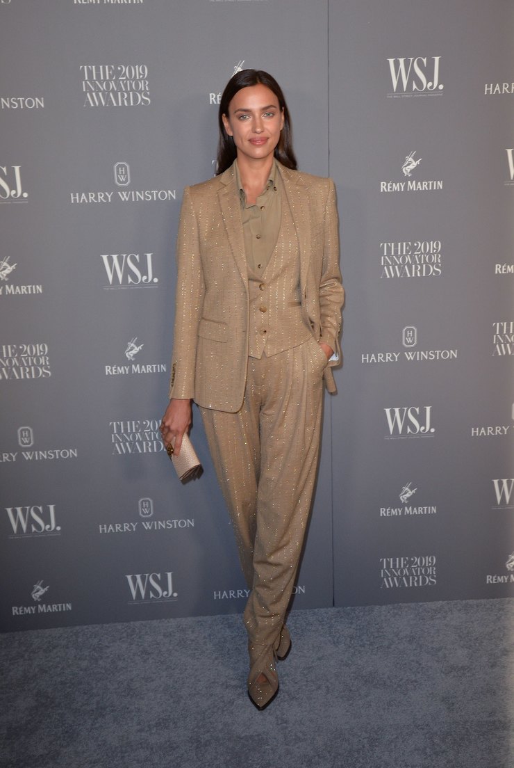 Как выгодно подчеркнуть смуглую кожу — лайфках от Ирины Шейк Как выгодно подчеркнуть смуглую кожу — лайфках от Ирины Шейк знаменитости,мода,мода и красота,модные тенденции,стиль