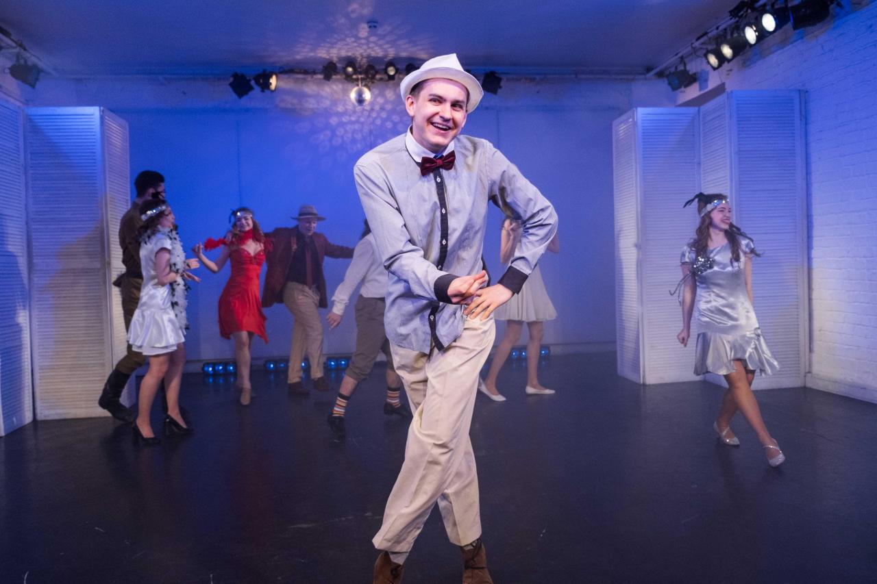 Основательница театра «МОСТ» Ирина Большакова: «Театр, как генетический код» Основательница театра «МОСТ» Ирина Большакова: «Театр, как генетический код» театр, театра, через, студии, Театра, чтобы, артисты, «МОСТ», который, Москве, сцену, настоящему, школа, студенческого, вузов, студенты, Потому, биологических, растить, Моссовета