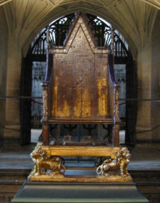 “Кресло короля Эдуарда” без Камня Судьбы.