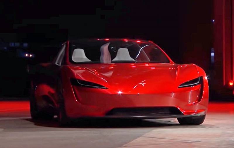 «Реактивный» гиперкар Tesla Roadster разгонится до 100 км/ч за 1,1 секунды Техно