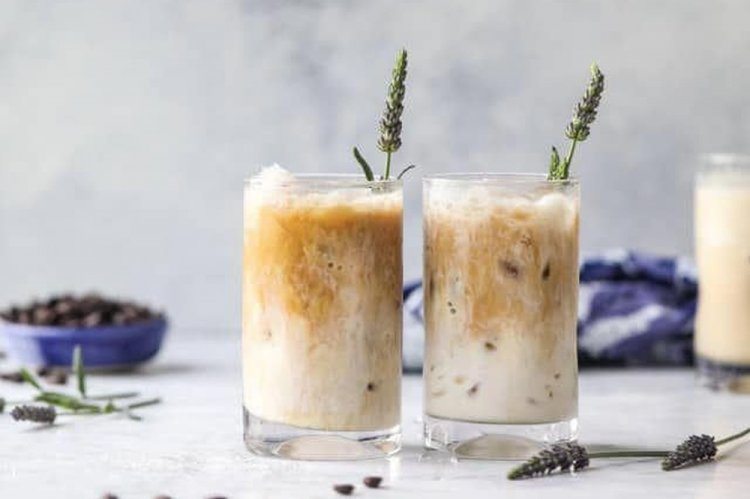Айс-латте: 12 простых и невероятно вкусных рецептов Айс-латте: 12 простых и невероятно вкусных рецептов эспрессо, стакан, понадобится, молока, Айслатте, сахар, айслатте, сироп, добавь, лед Приготовление, молоко, залей, взбей, холодное, растворимого, Перелей, кубиков, Взбей, сверху, льдом