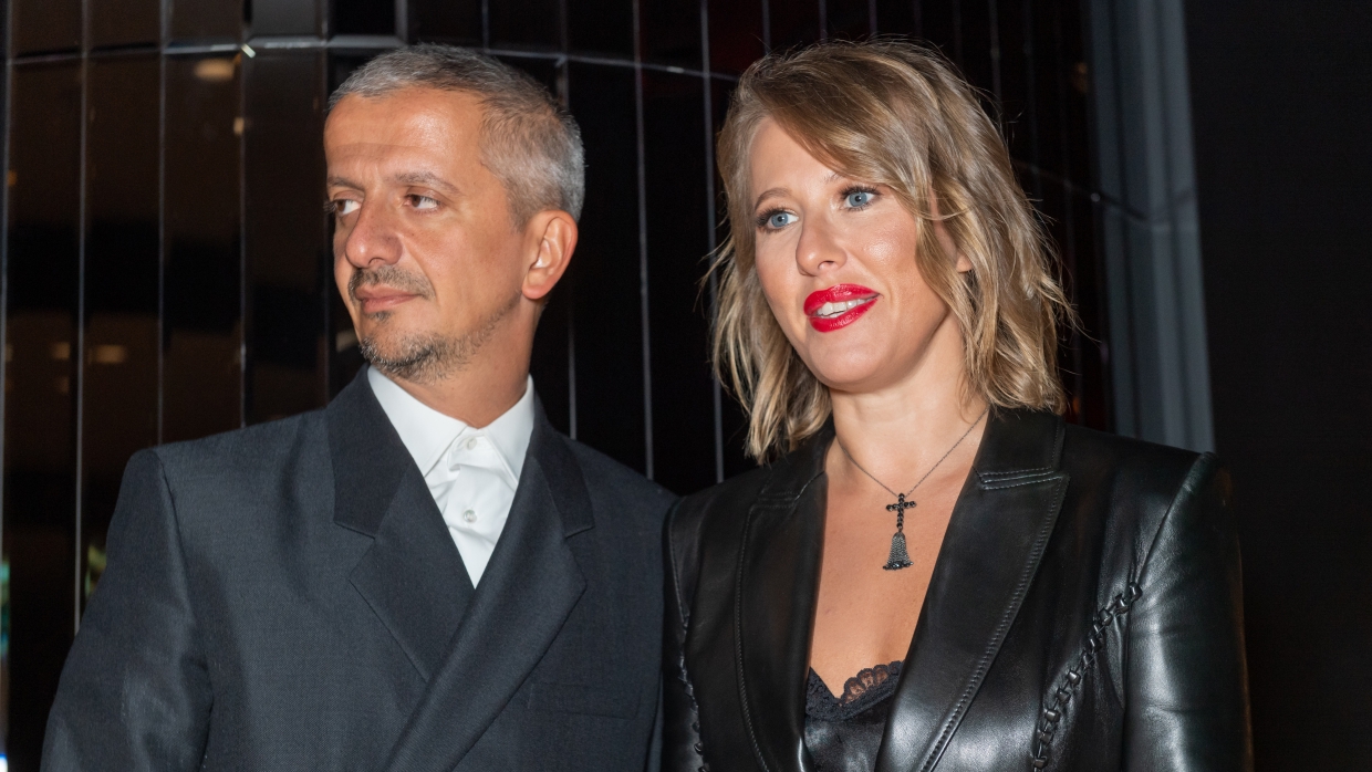 Дорогой, я — на Мальдивы: топ-5 звездных пар, отдыхающих отдельно друг от друга Шоу-бизнес