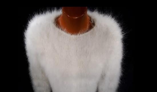 Зачем хозяйка кладет свитер в морозильник Зачем хозяйка кладет свитер в морозильник домашний очаг,,полезные советы,рукоделие,своими руками