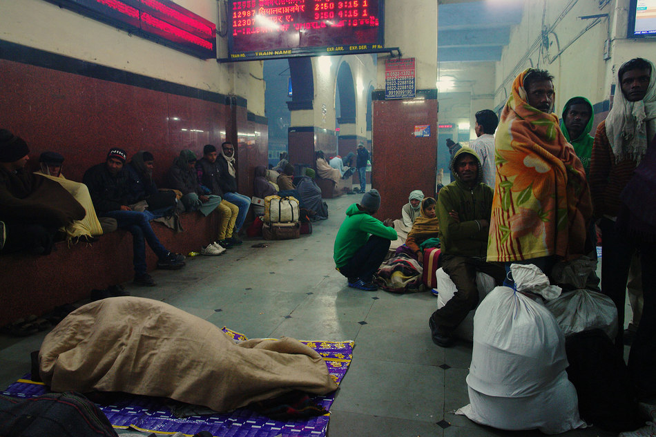  Интригующая ночная жизнь индийского вокзала