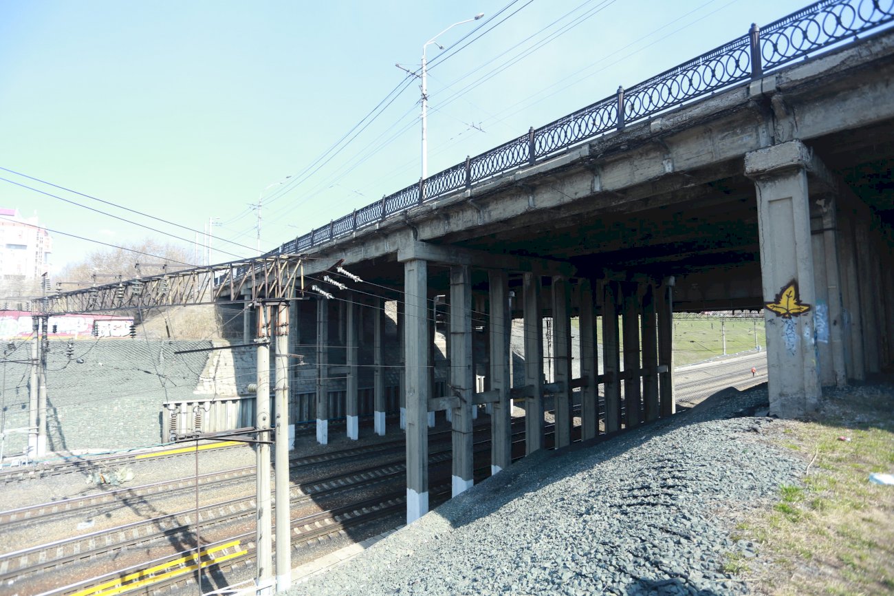 путепровод на ленина барнаул. мост на проспекте ленина барнаул. путепровод барнаул на новом рынке. виадук на ленинском проспекте в барнауле. реконструкция моста на новом рынке.