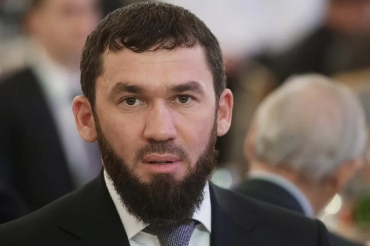 Кадыров заявил, что экс-спикеру парламента Чечни Даудову ищут работу