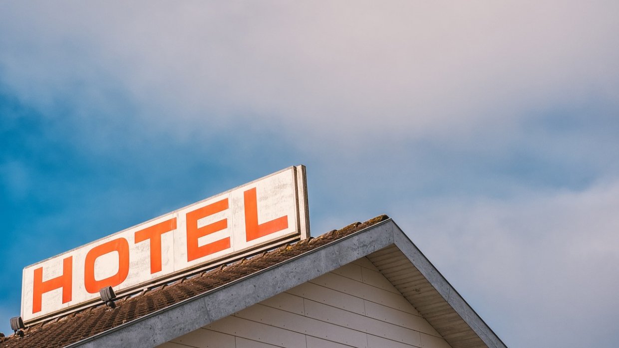 Более 400 отелей попались на завышении цен в преддверии ЧМ-2018