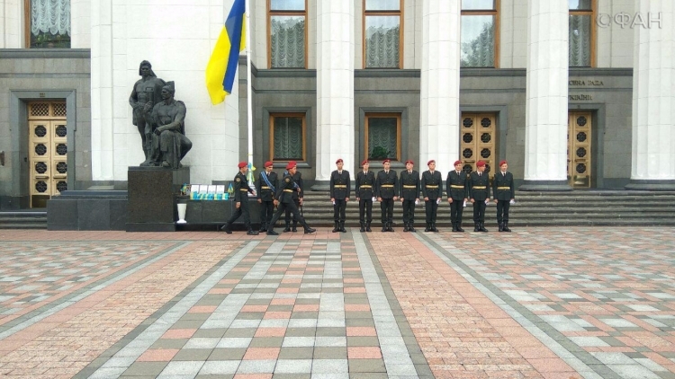 Придаток Запада: как Украина добивает остатки своей промышленности