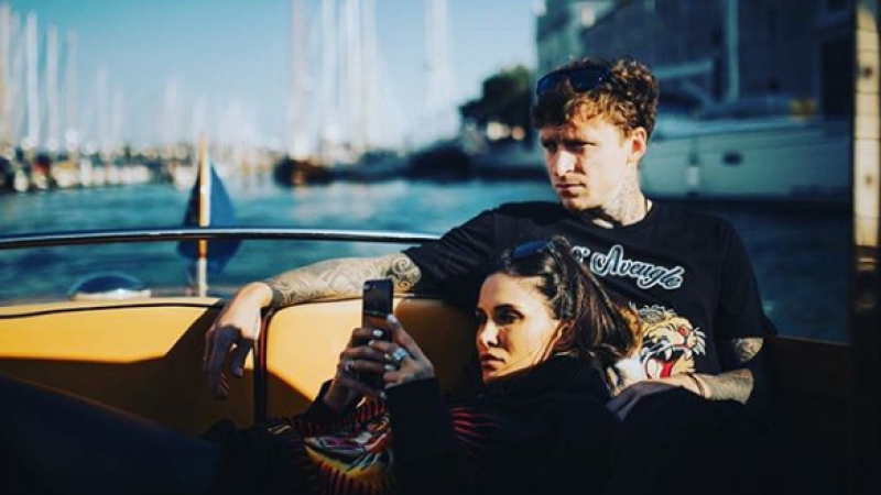 Алана Мамаева исповедалась о жизни, изменах и предательстве экс-мужа и бывшей подруги Шоу-бизнес