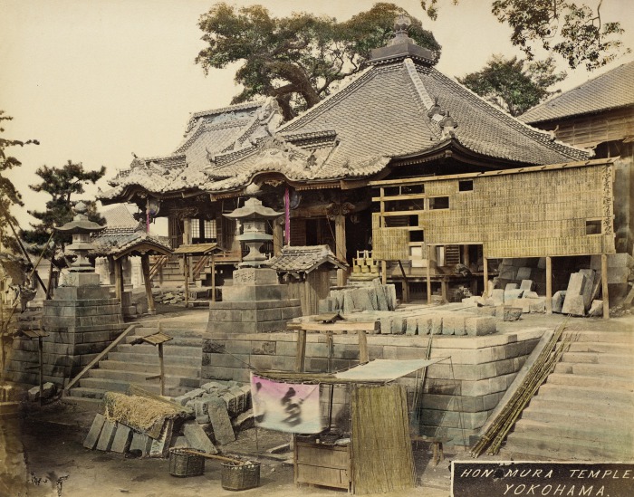 Стоительство храма.