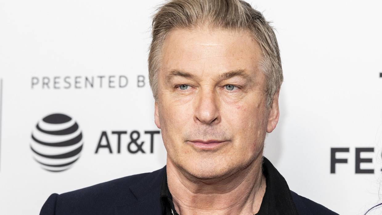 Алека Болдуина застали плачущим на месте убийства оператора из СССР