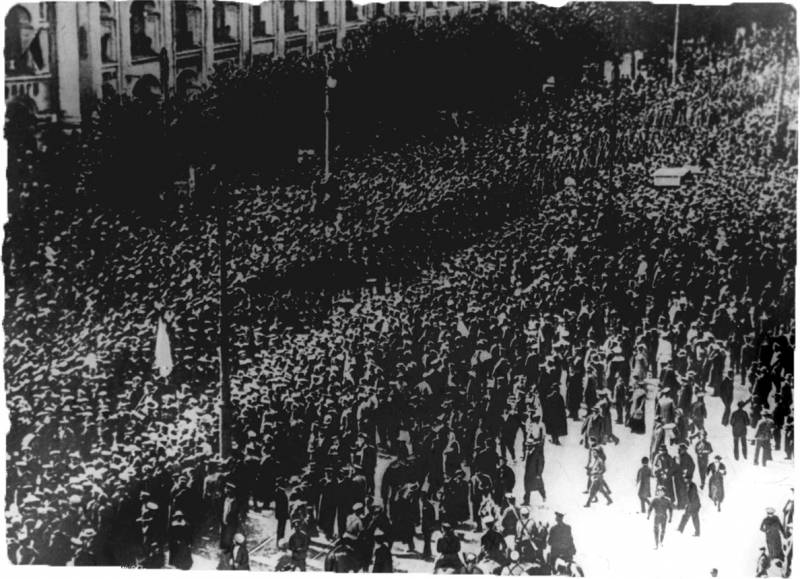 Странности и загадки корниловского мятежа история