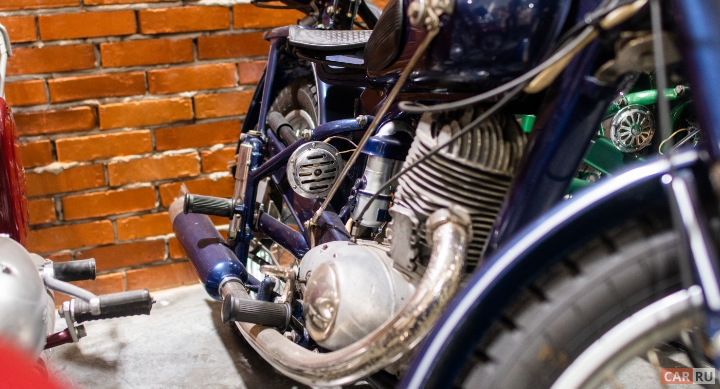 Мопед из СССР, который выделялся среди остальных — Рига-11