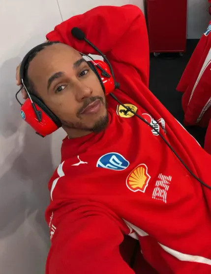 Ким Кардашьян в золотом платье Gucci покорила вечеринку Vanity Fair