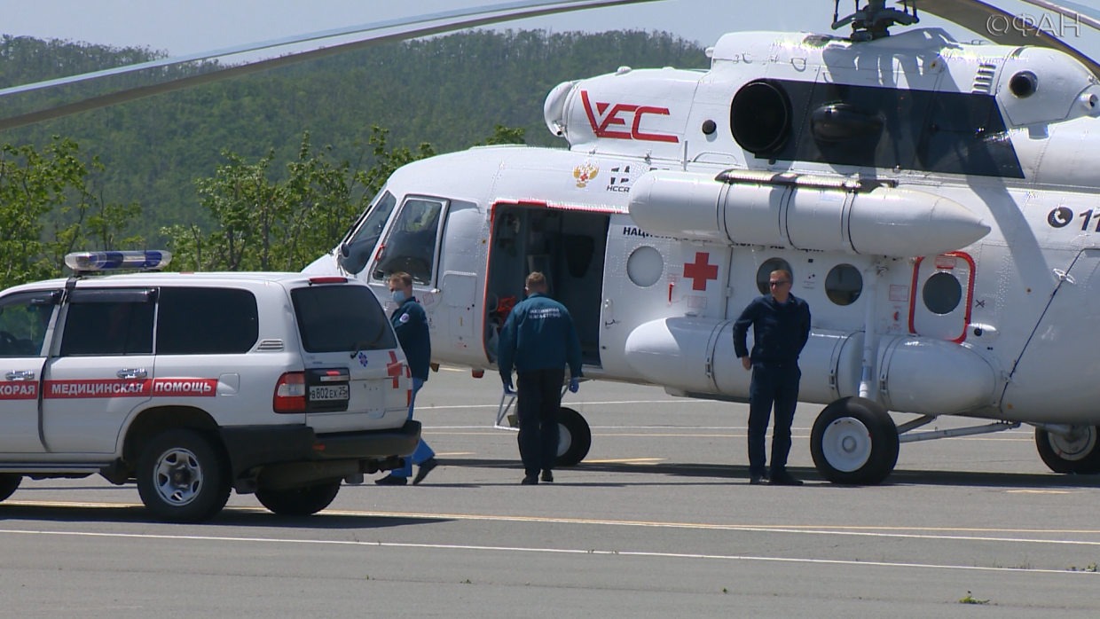 «Воздушная скорая» совершила первый полет на новом вертолете в Приморье 