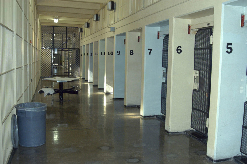 Как выглядит самая знаменитая тюрьма в США