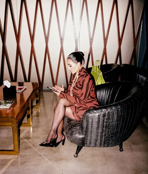 Ким Кардашьян выставила на аукцион свои наряды из сериала 