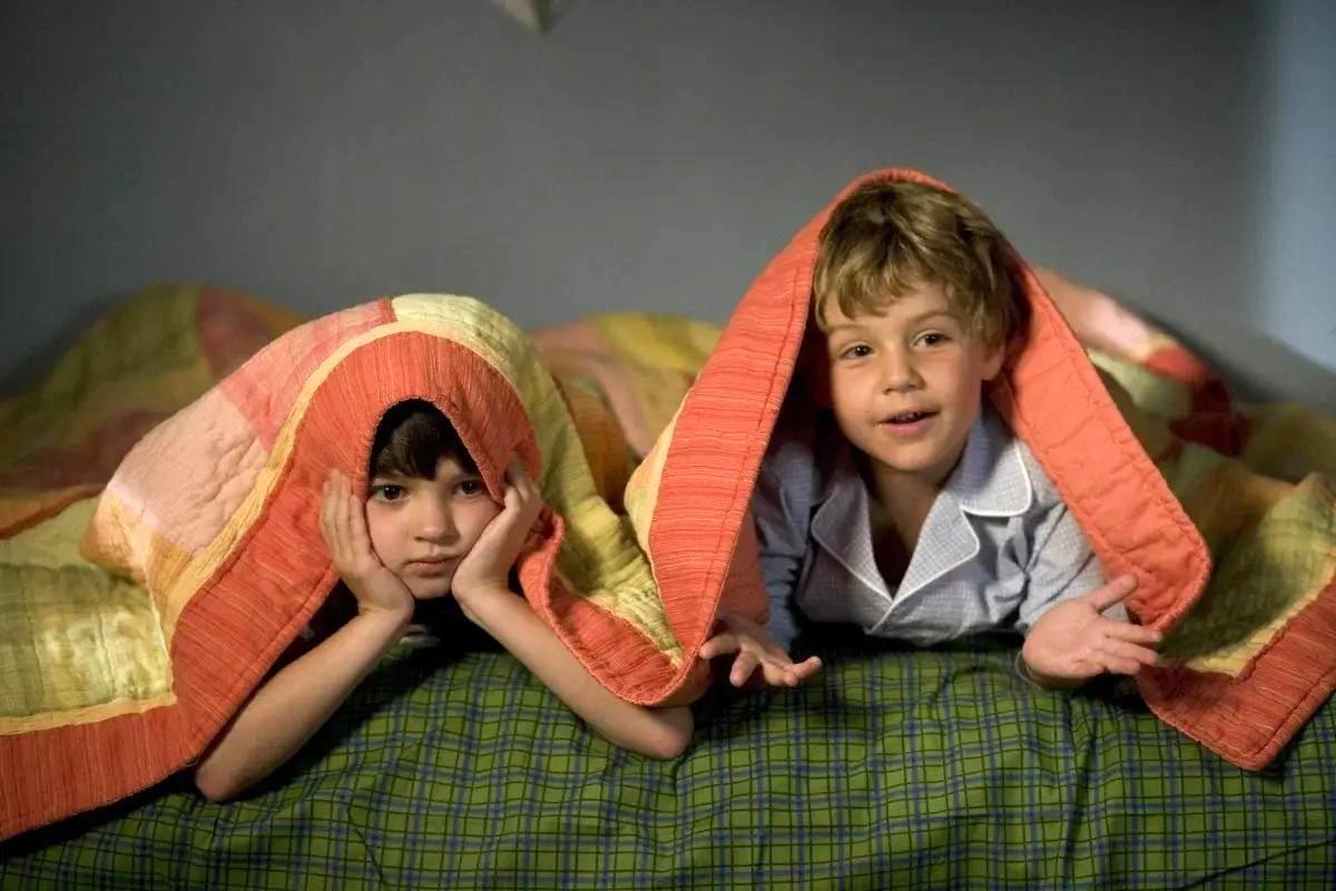 Что нельзя говорить старшему ребенку: 8 фраз, которые ломают детскую психику