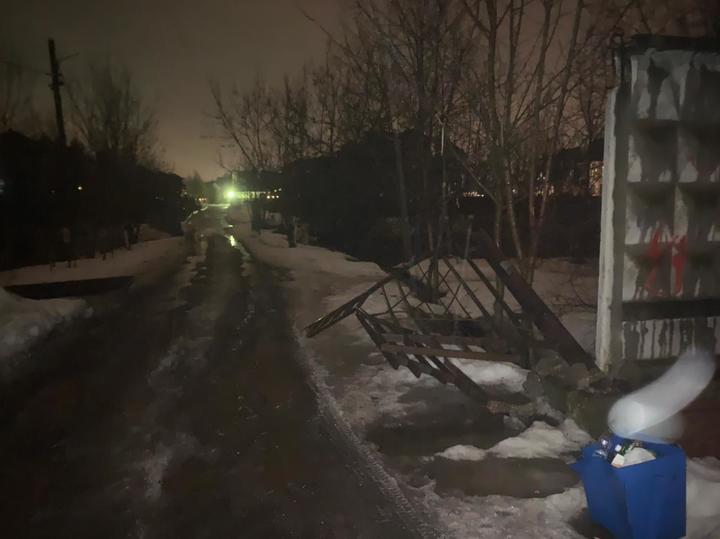 Возле дома «мытищинского стрелка» заметили Пашаева Возле дома «мытищинского стрелка» заметили Пашаева Политика