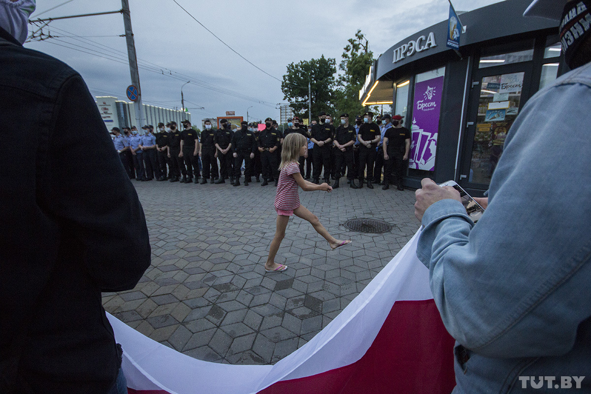 Тут бай свежие новости. Белорусы протесты. Митинги в Минске 2020. Выборы Минск 2020. Протестные акции в Белоруссии в 2020 году.