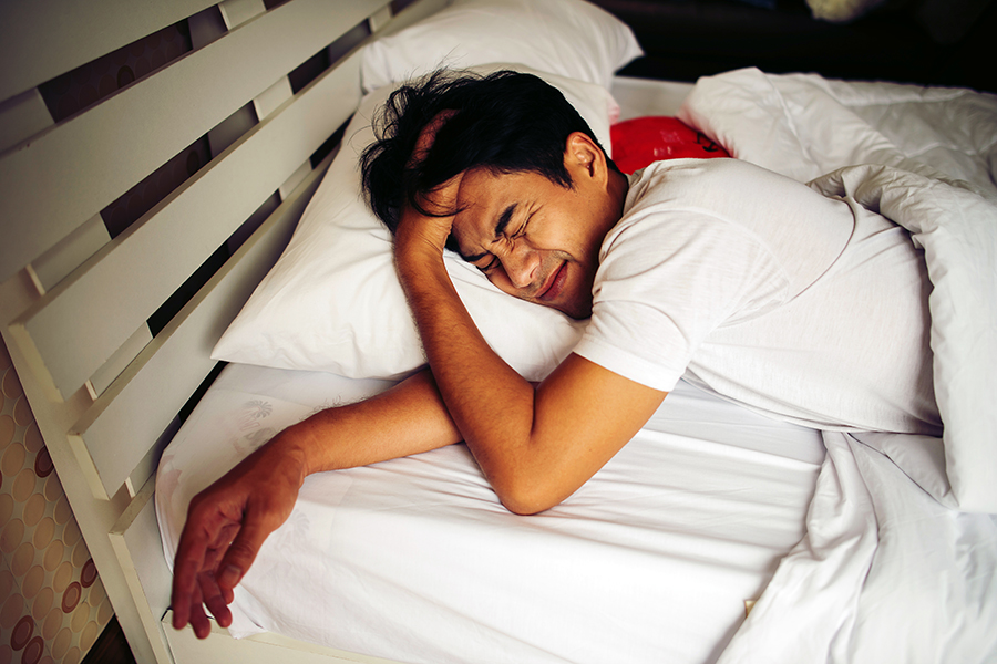 Диетолог перечислил мешающие здоровому сну продукты