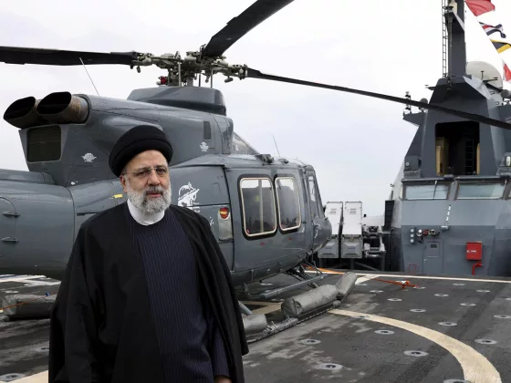 В результате крушения вертолета погиб президент Ирана Раиси: опубликовано видео с места катастрофы