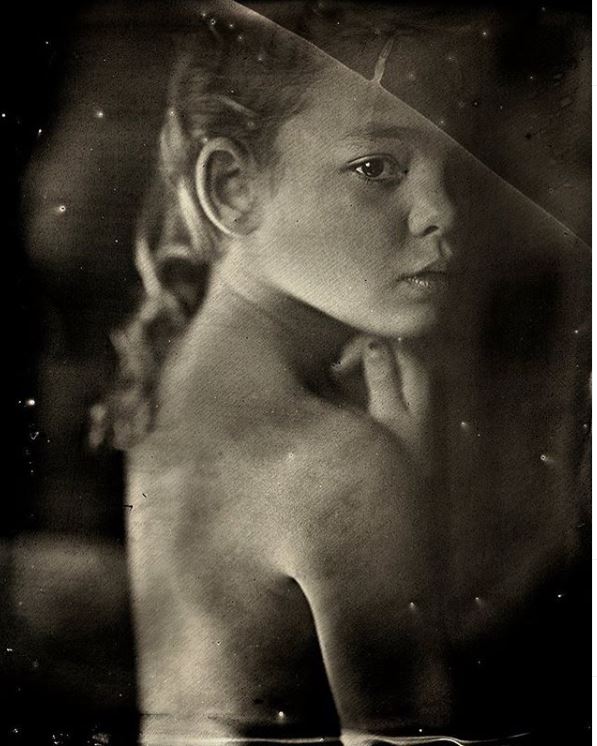 Снимая детей, фотограф использует 166-летнюю технику и результат потрясает 