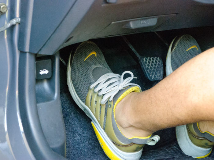 Как самостоятельно проверить ресурс сцепления автомобиля за пару минут авто и мото,автоновости,автосоветы