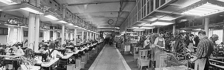 «Импортозамещение»: Россия осталась без штанов «Импортозамещение»: Россия осталась без штанов россия