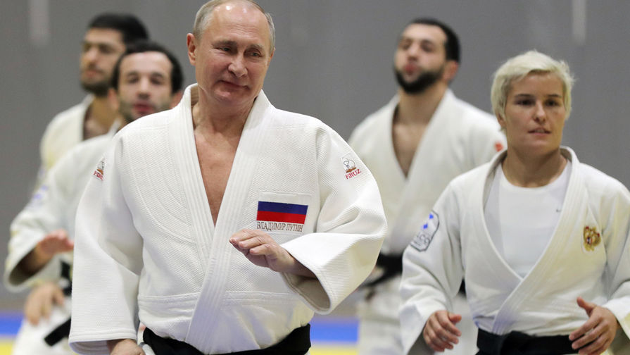 Путин заявил, что занятия спортом должны быть систематическими и в удовольствие