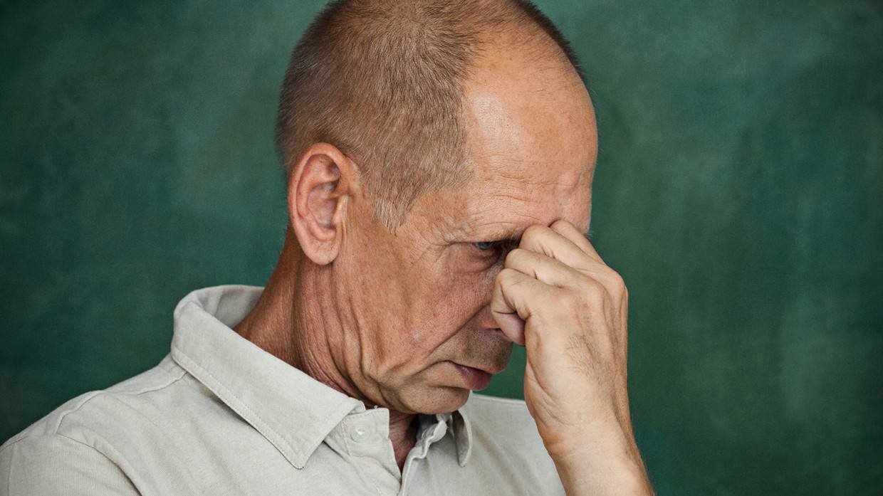 Врач-геронтолог Мамаев связал развитие деменции у пожилых с недостатком витамина B12