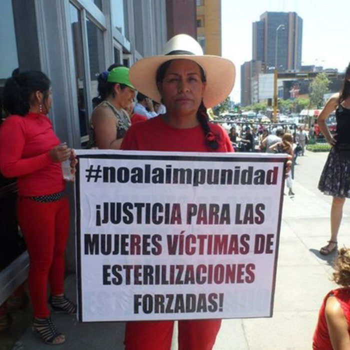 Как из-за решения одного человека более 300 000 женщин не смогли иметь детей женщины,материнство,медицина,мир,общество,операции,Перу,стерилизация