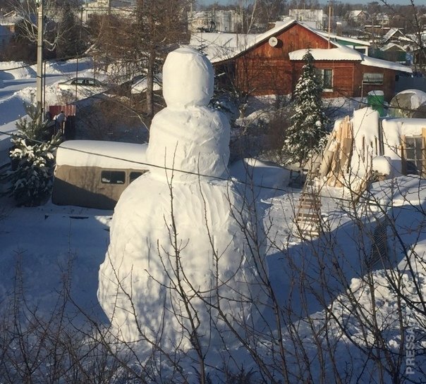 100 тысяч за самого высокого снеговика 