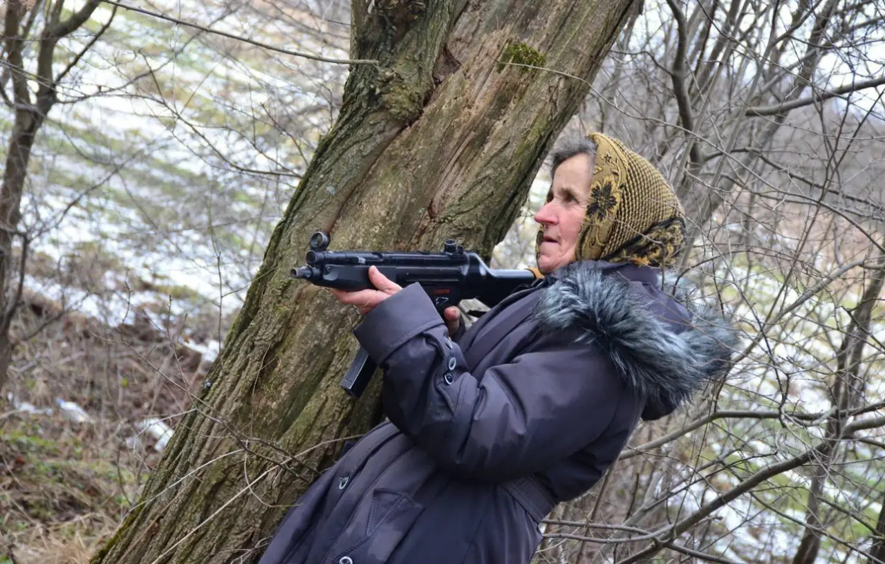 Бабушка-террористка может оставить семью в Подмосковье без жилья и денег: суд может стать на её сторону