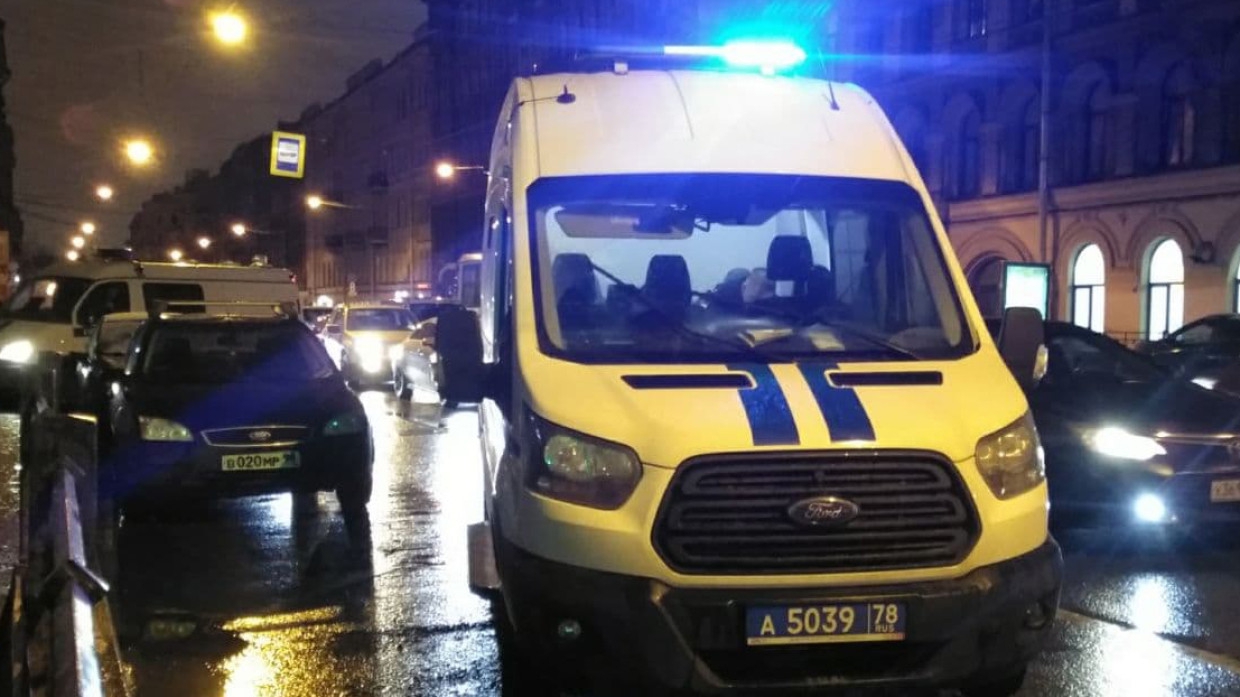 Полицейские задержали стрелявшего из окна «снайпера» в Ленобласти